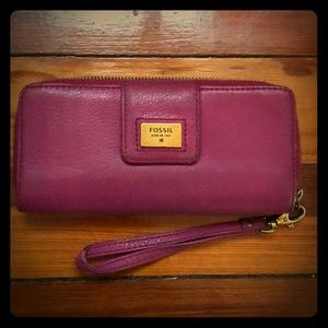 Fossil wallet